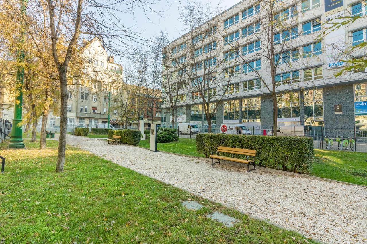 Mohinga Apartment Budapest Exteriör bild